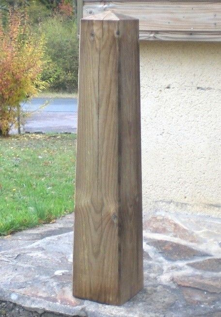 Bornes et butées en bois fabriquées en France